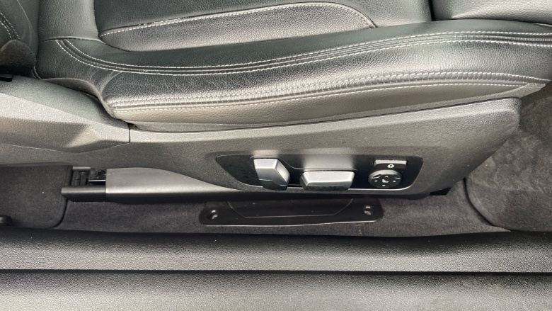 BMW 4 Series M440i xDrive MHT 2dr Step Auto Petrol Coupe